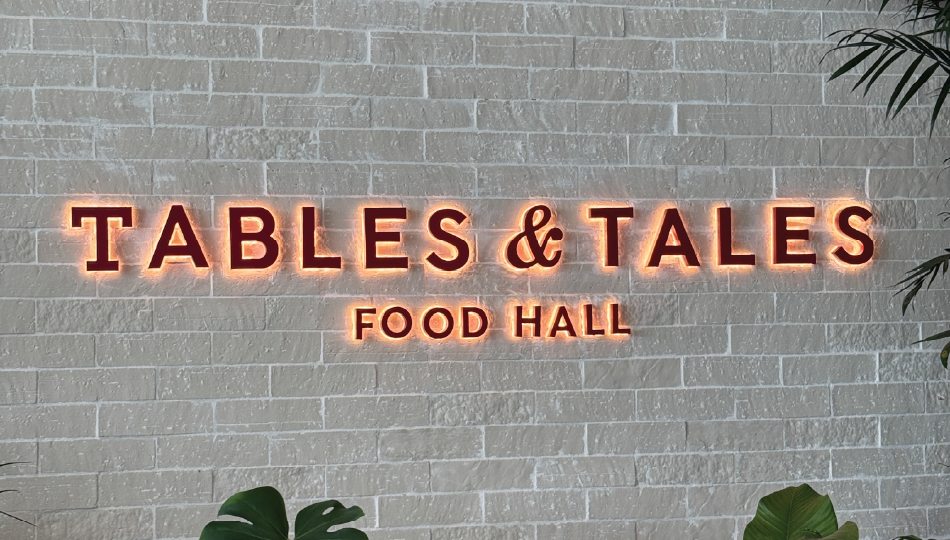 tablesandtales-banner-left